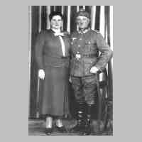 062-0027 Ernst Neumann mit Ehefrau Martha, geb. Thimm.jpg